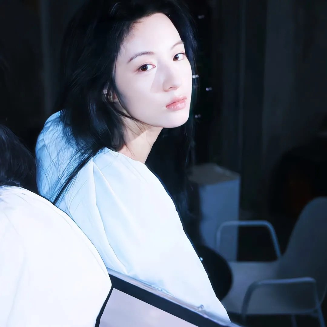 钢铁苍穹2:即临种族 在线观看